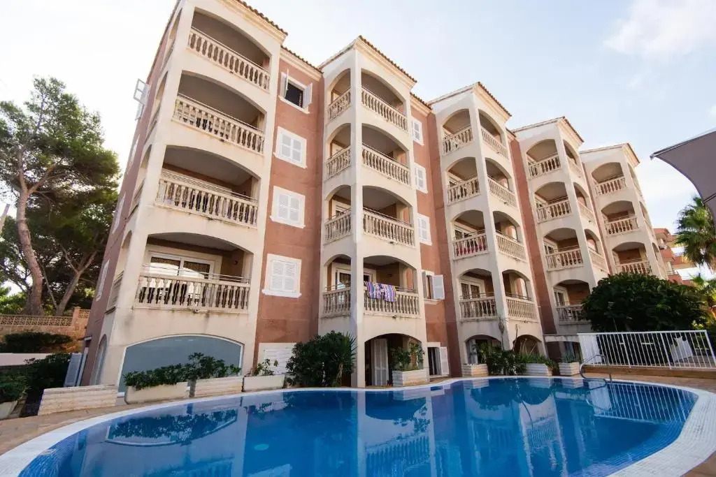 Quijote Park — hotel in Cala Rajada