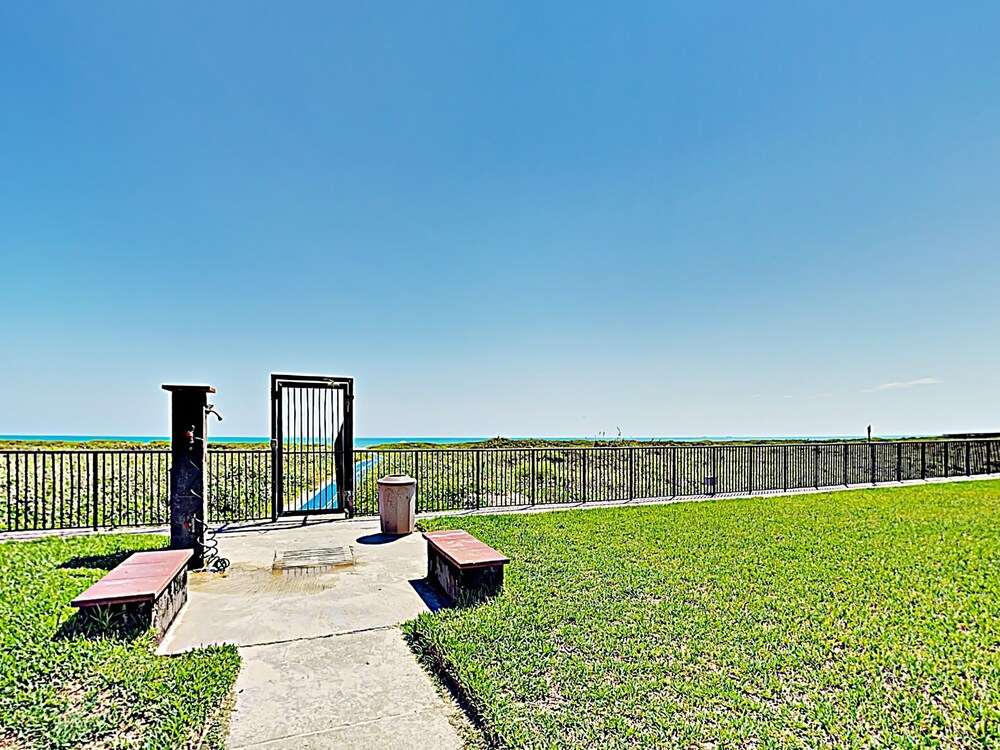Sunchase Iv Resort - photo 29