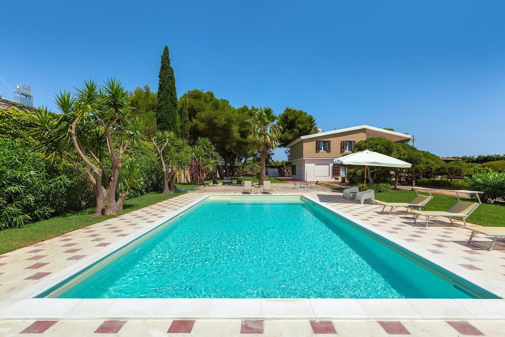 3600 Al Giardino Dell Eden By Barbarhouse — Lecce