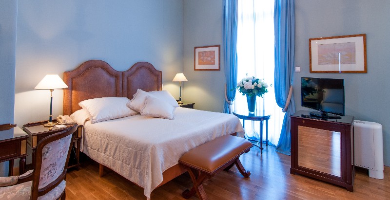 Pentelikon Hotel Ξενοδοχείο — hotel in Kifisia