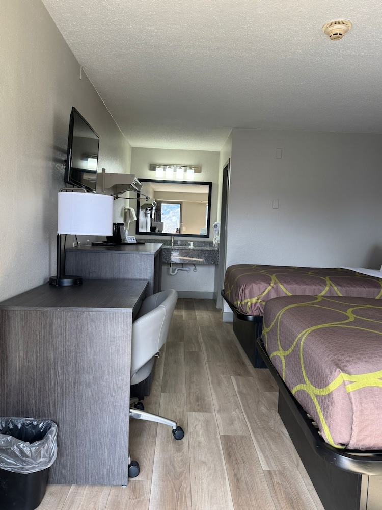 Super 8 By Wyndham Charleston WV - photo 13