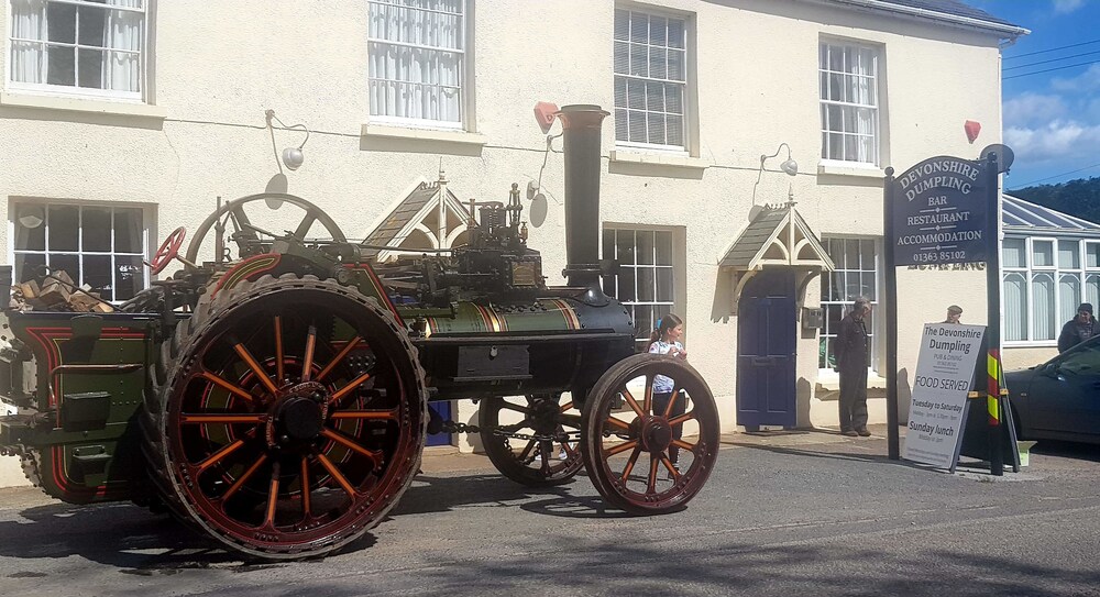The Devonshire Dumpling — hotel in Crediton