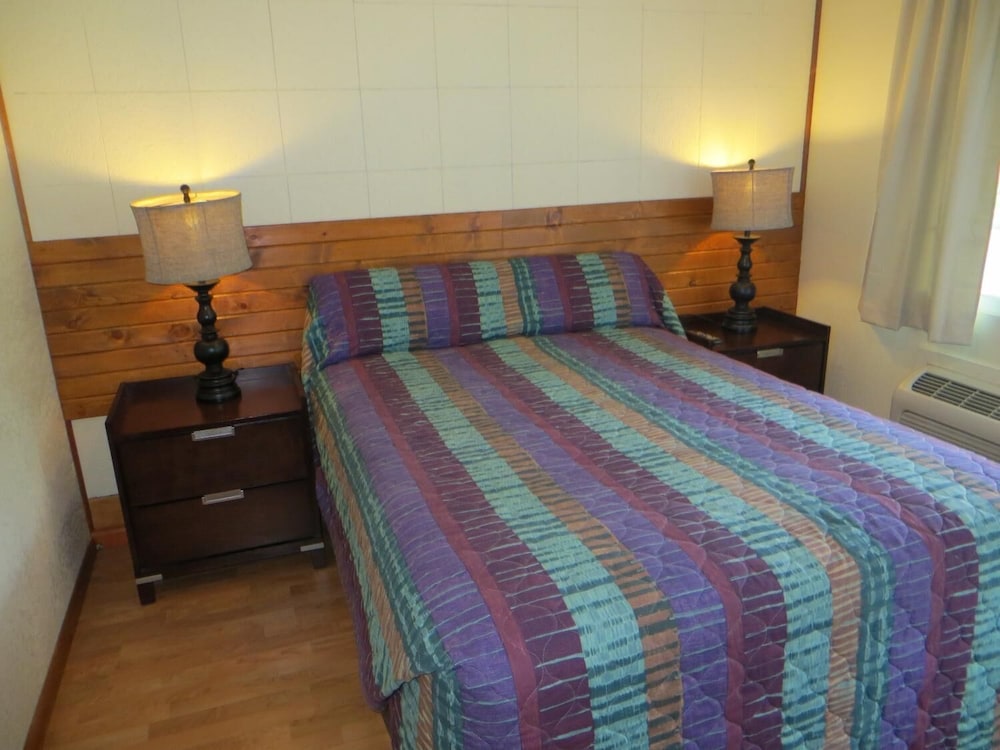 Cool Springs Inn - photo 13