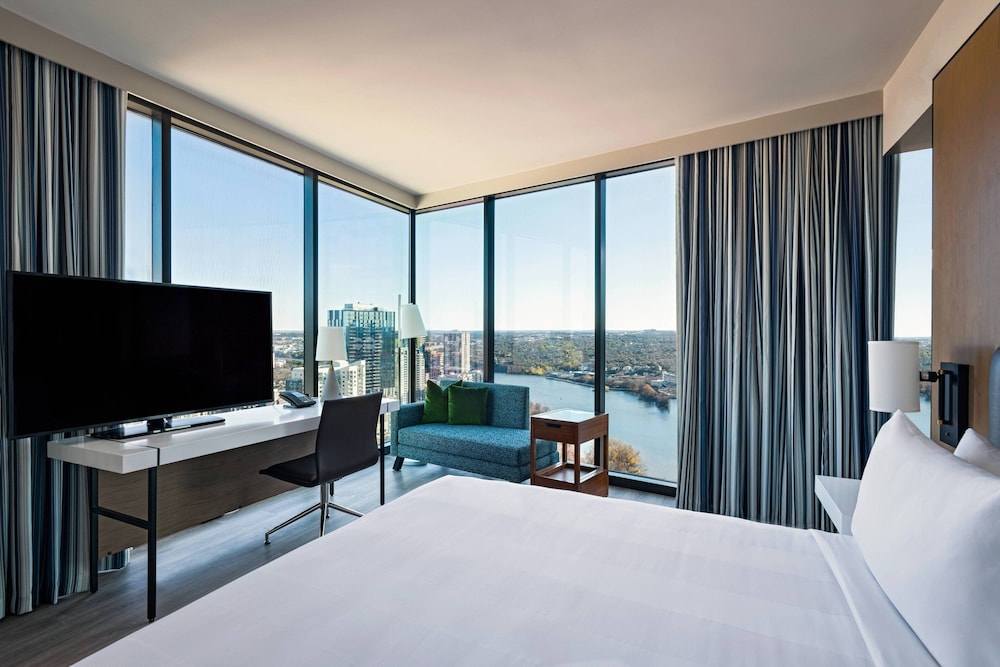 Austin Marriott Downtown - photo 17