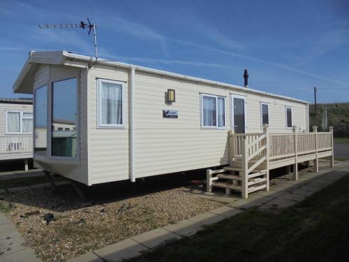 Golden Anchor Parkstone 6 Berth Central heated in Chapel Saint Leonards, United Kingdom
