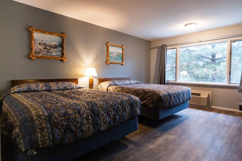Rimrock Lodge LLC - photo 16