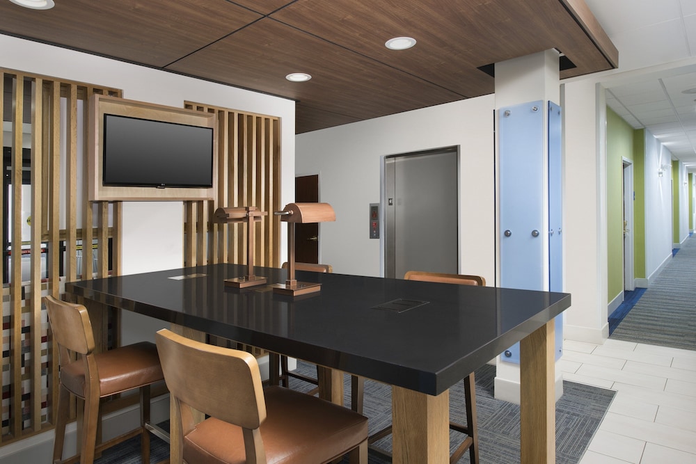 Holiday Inn Express Knoxville Strawberry Plains by IHG - photo 38