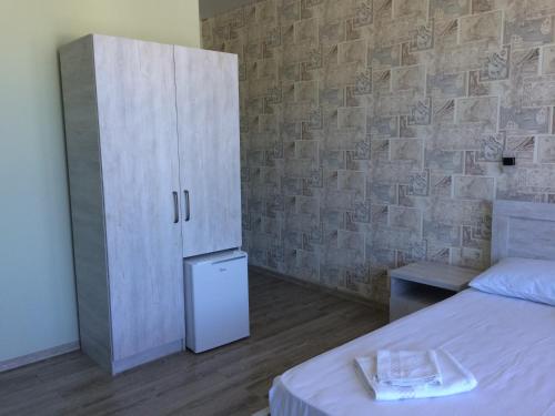 Hotel S 326