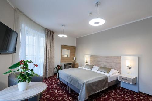 Sport V Hotel — 4-Star Luxury Hotel in Hrotovice, Czech Republic