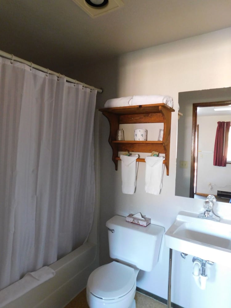 Packwood Inn - photo 16