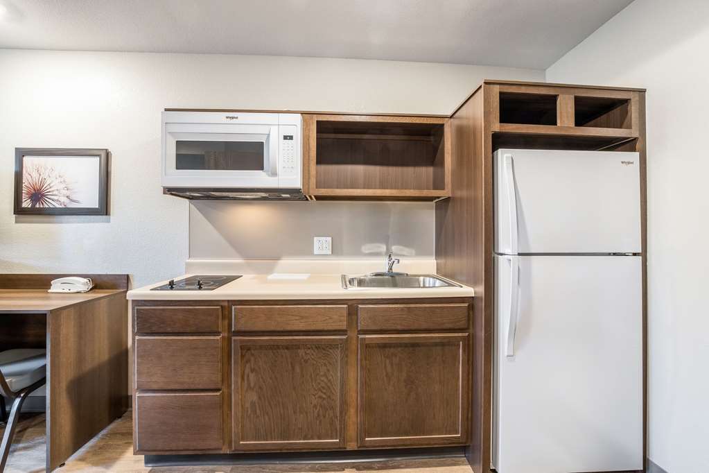 WoodSpring Suites Colton - photo 13