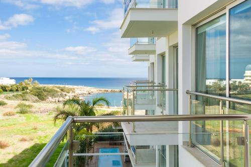 Austin Coralli Beachfront Apartment