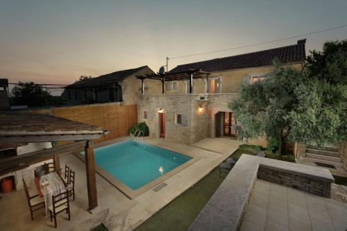 Casa Nina — 5-Star Luxury Hotel in Zminj, Croatia