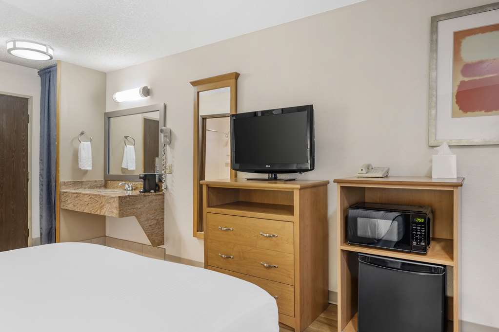 Best Western Aladdin Inn - photo 19