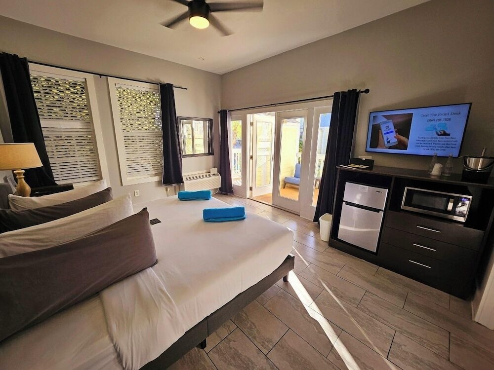Bishop Hotel Key West - photo 81