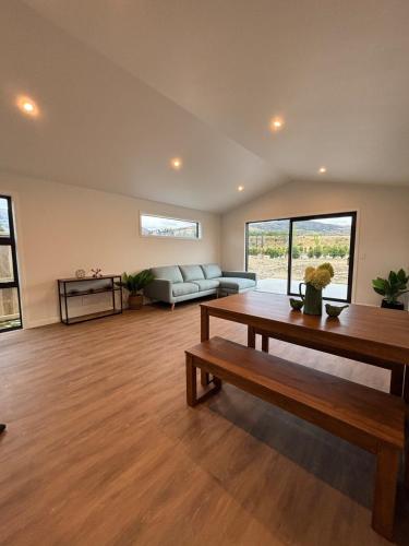 River Terrace Retreat Cromwell in Cromwell, New Zealand