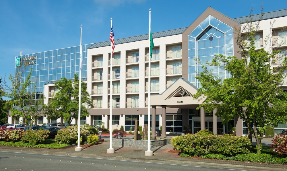 Embassy Suites by Hilton Seattle Bellevue - photo 65