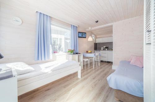 Astoria Dziwnów domki letniskowe in Dziwnow, Poland