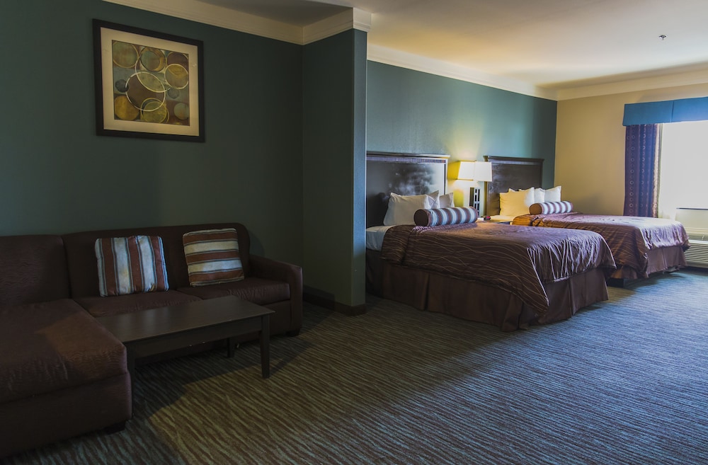 Red River Inn And Suites - photo 11