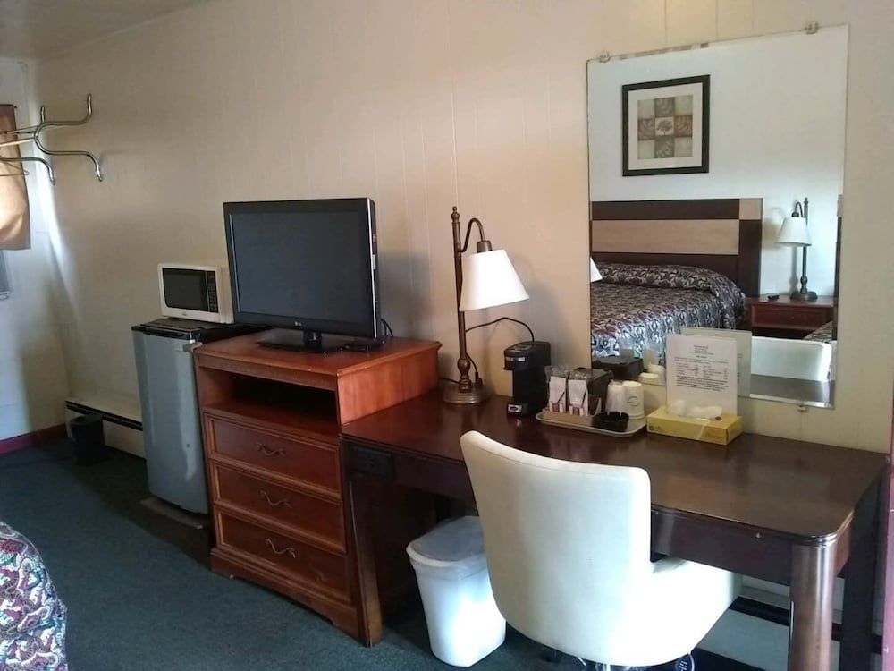 Cortland Motel - photo 3