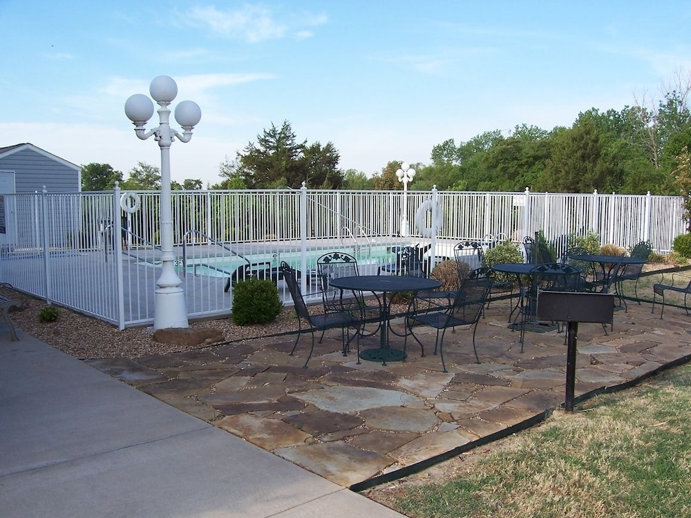 Motel 6 McAlester OK South - photo 17