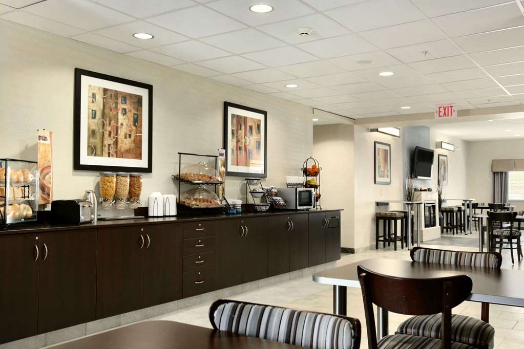 Microtel Inn & Suites by Wyndham Geneva - photo 18