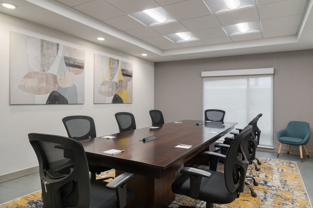 TownePlace Suites by Marriott New Philadelphia - photo 38