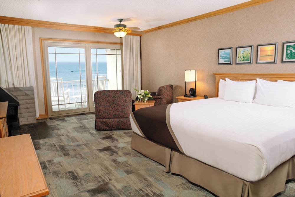 Cavalier Oceanfront Resort - photo 11