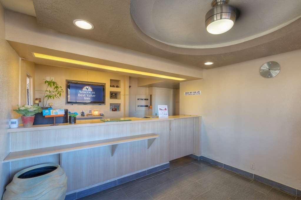Americas Best Value Inn Amarillo Airport - photo 4