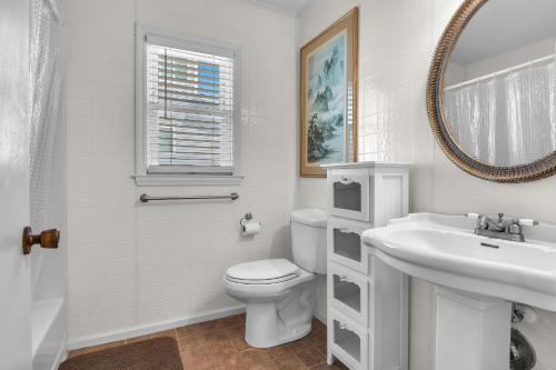 Shorebird by Oak Island Accommodations - photo 50