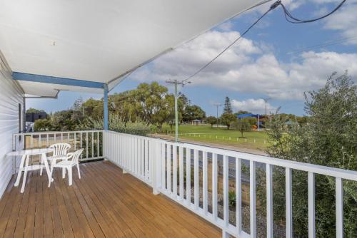 Golden Bay Beach Shack Executive Escapes