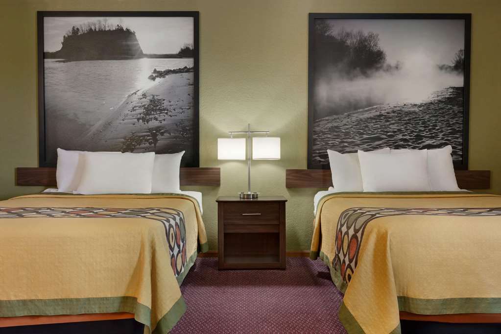 Super 8 by Wyndham Sikeston Miner Area - photo 22