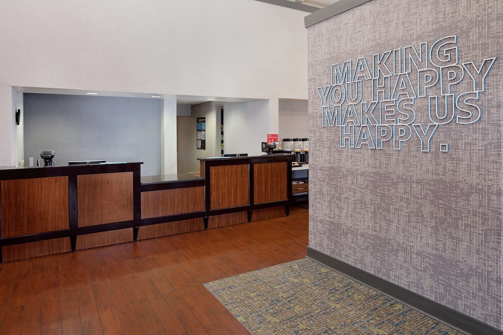 Hampton Inn & Suites Houston Medical Center NRG Park - photo 5