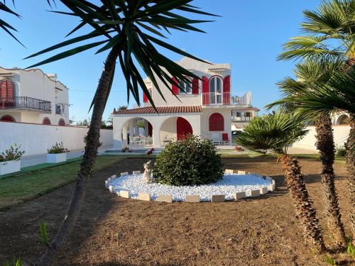 Villa Peonia Luxury — 4-Star Luxury Hotel in Bisceglie, Italy