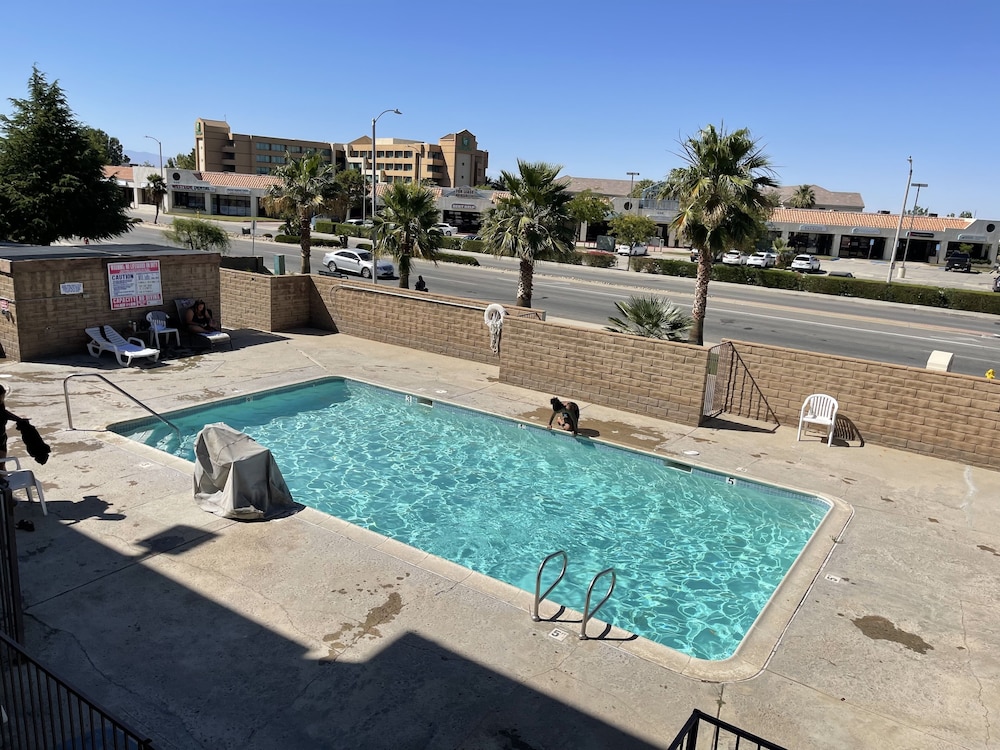 Palms Inn & Suites - photo 21