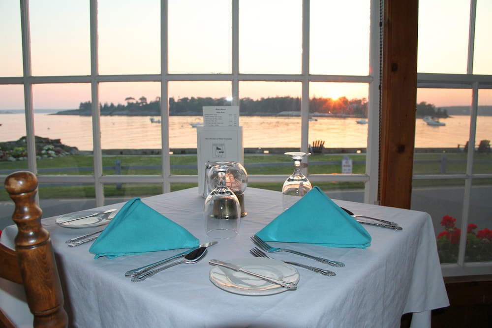 Bluebird Ocean Point Inn - photo 62