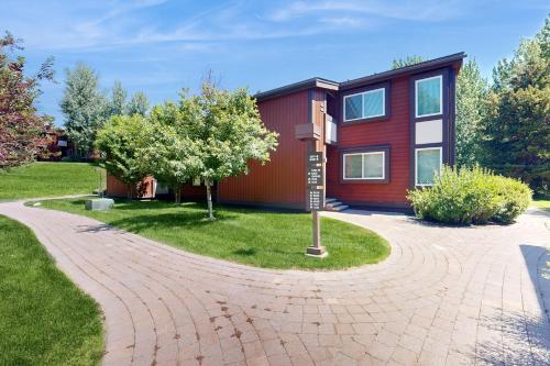 Atelier 1101 — Sun Valley