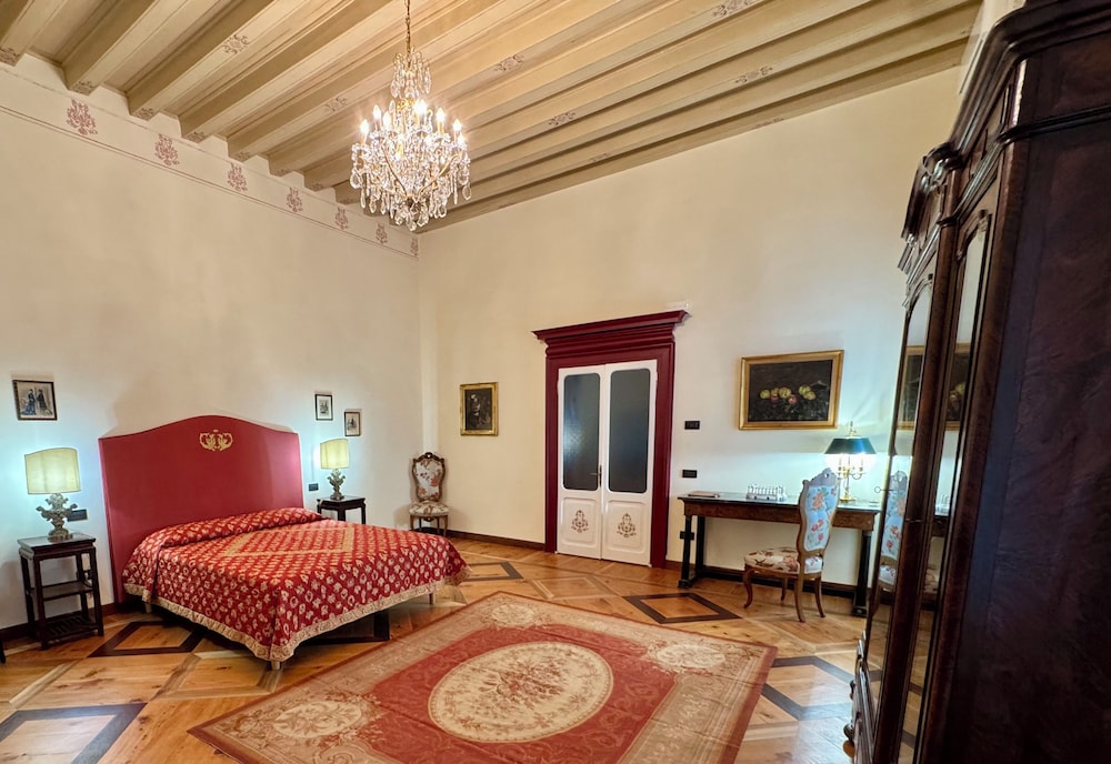 Palazzo Zironda — Thiene — photo 4