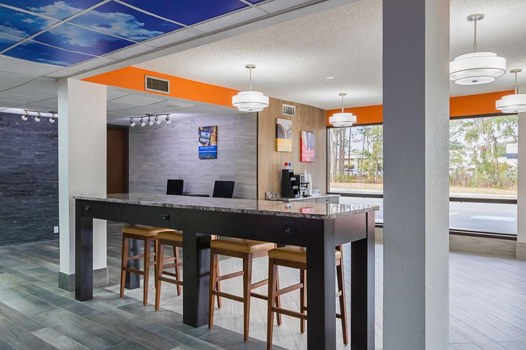 Motel 6 Savannah GA Midtown - photo 27