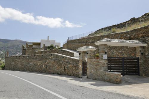 Anchorage Andros Villa — 4-Star Luxury Hotel in Andros, Greece