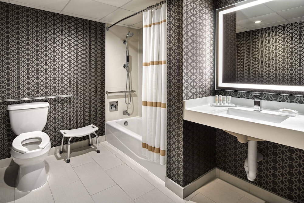 Los Angeles Airport Marriott - photo 24