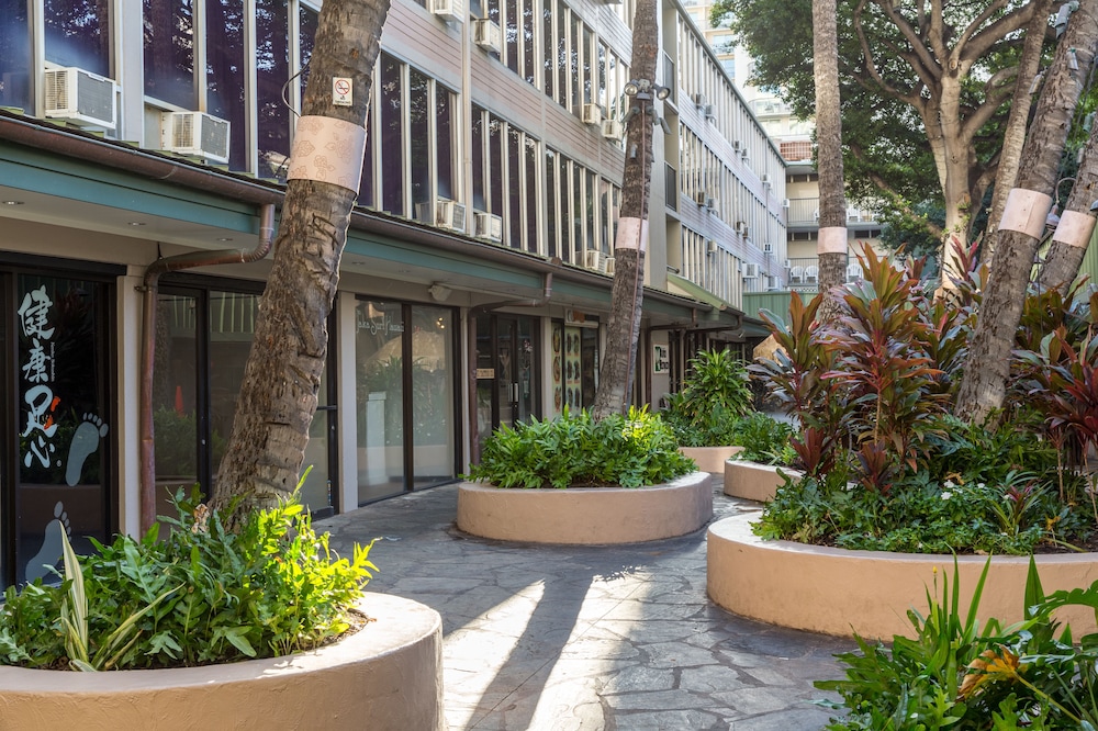 Kuhio Banyan Club - photo 48