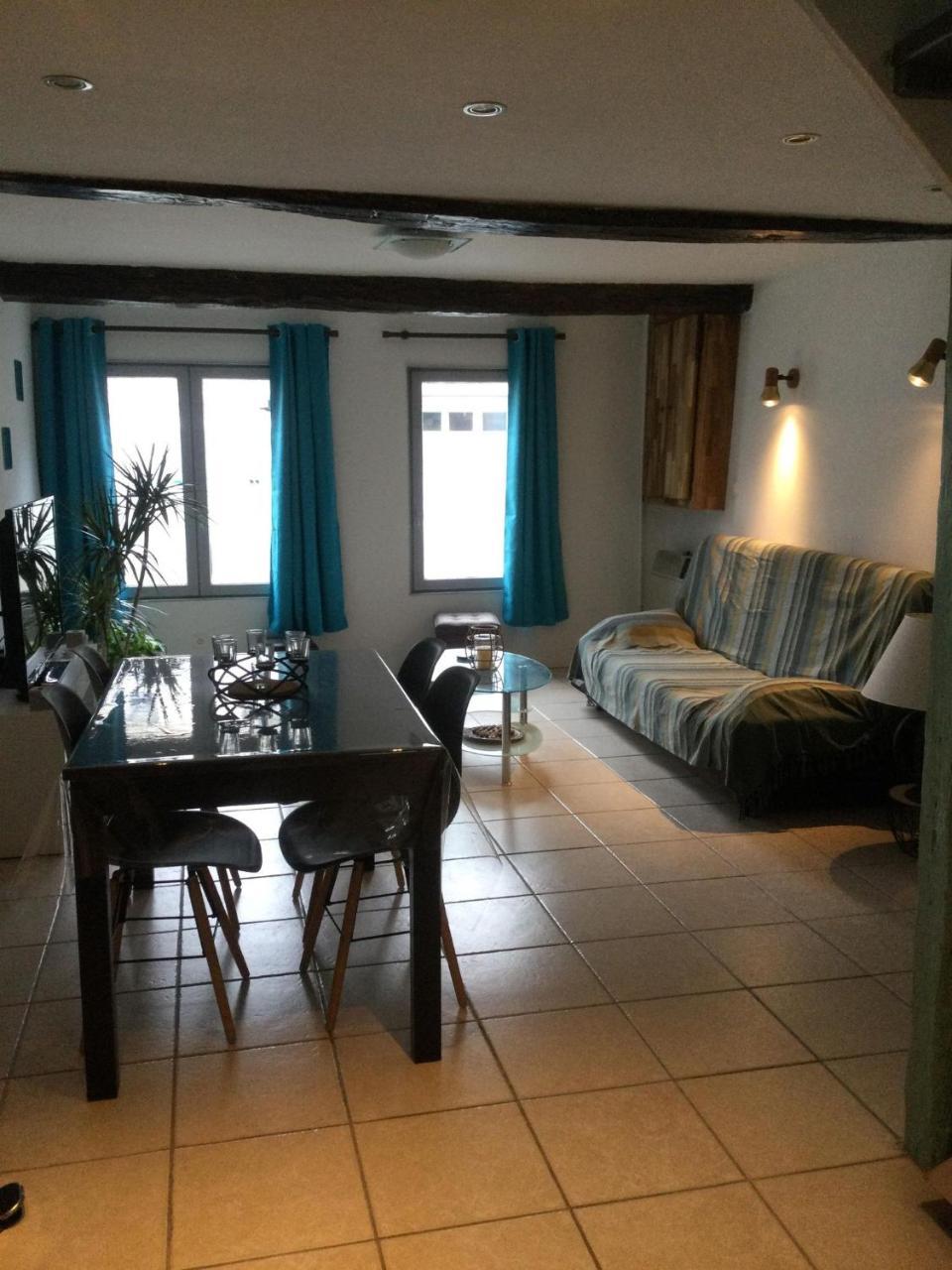 Hebergement a L'oree Des Champs — hotel in Rethel