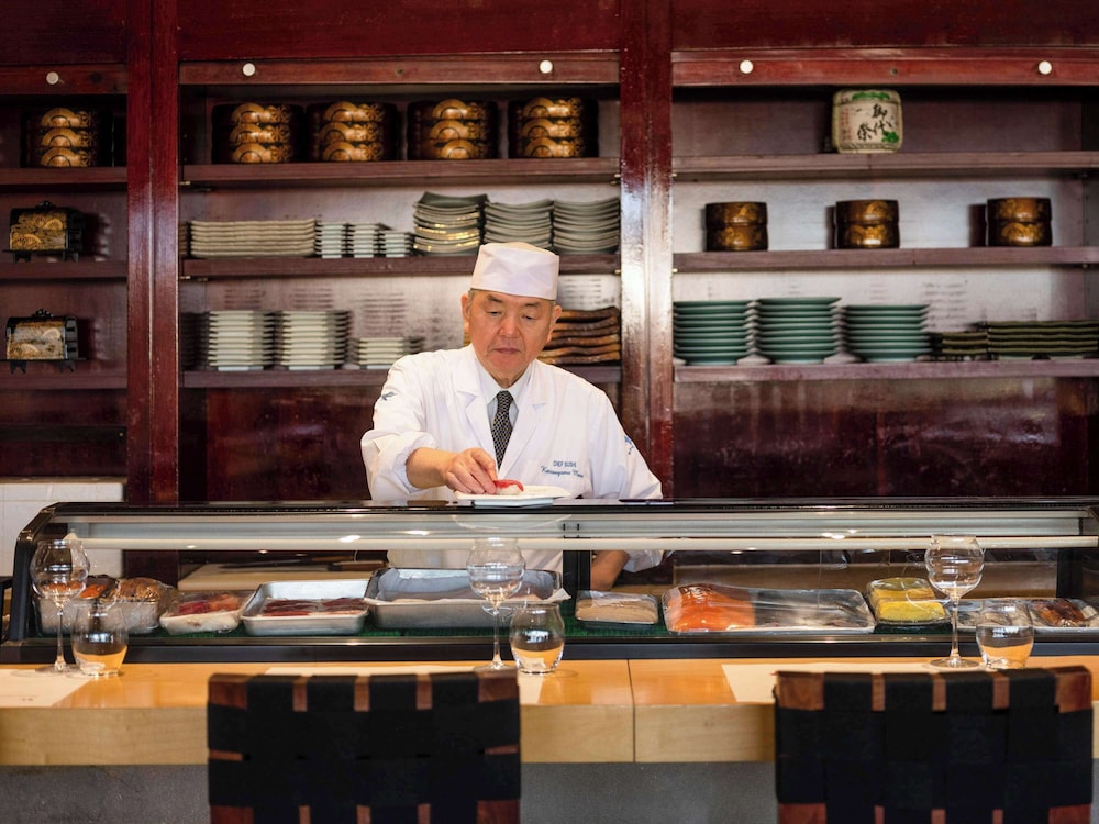 מזון ומשקאות