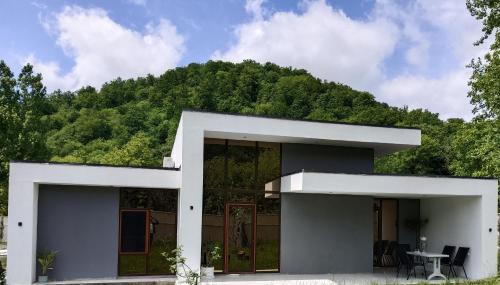 Harmony Hideaway - carbon neutral hotel in Qutqashen