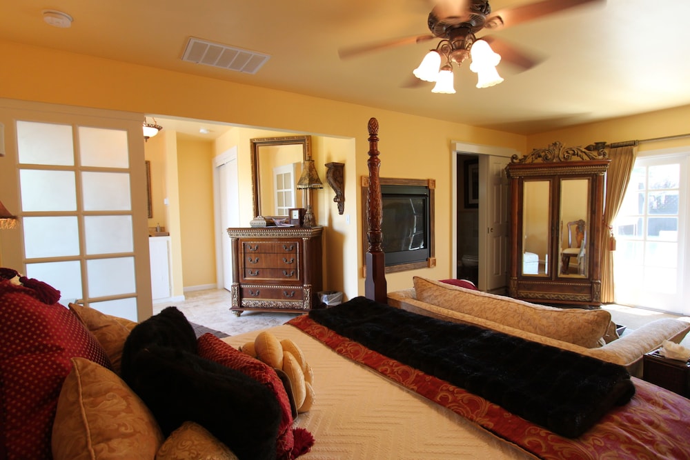 Honor Mansion - photo 11