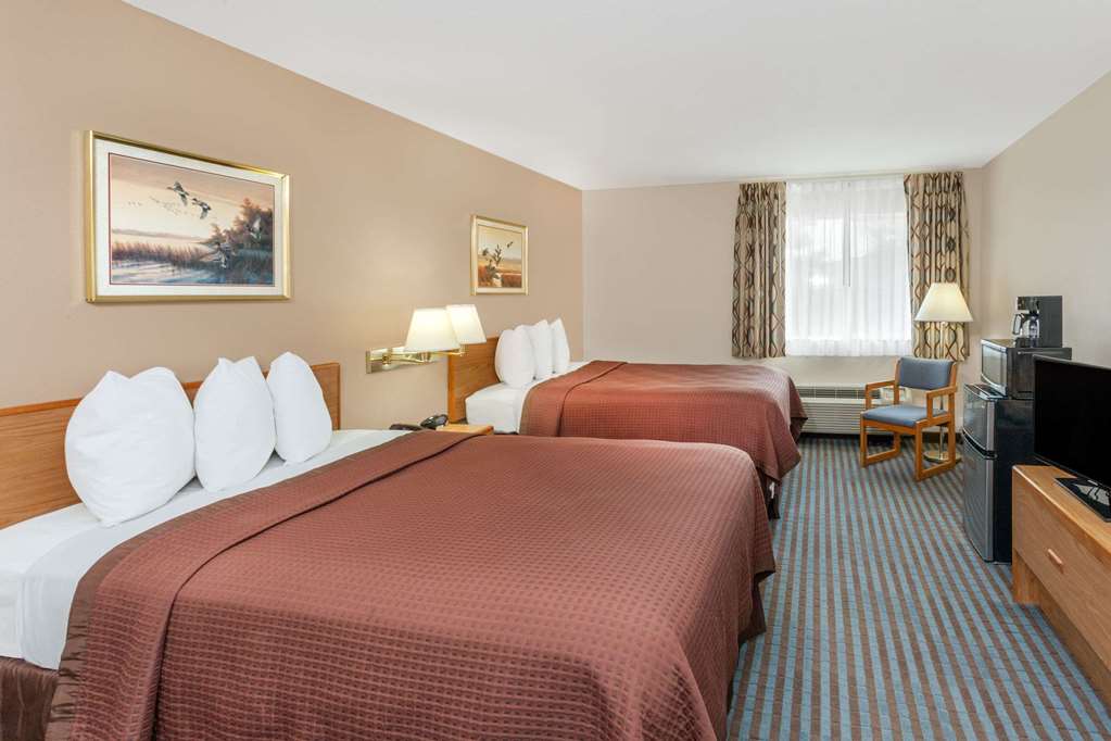 Days Inn by Wyndham Charleston - photo 12