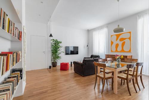 Giuliana Boutique Apartment — 4-Star Luxury Hotel in Rome, Italy