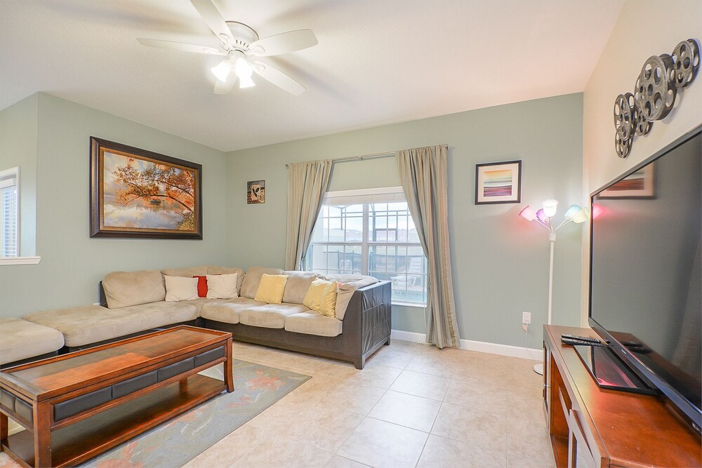 Paradise Palms Resort by VHC Hospitality - photo 52