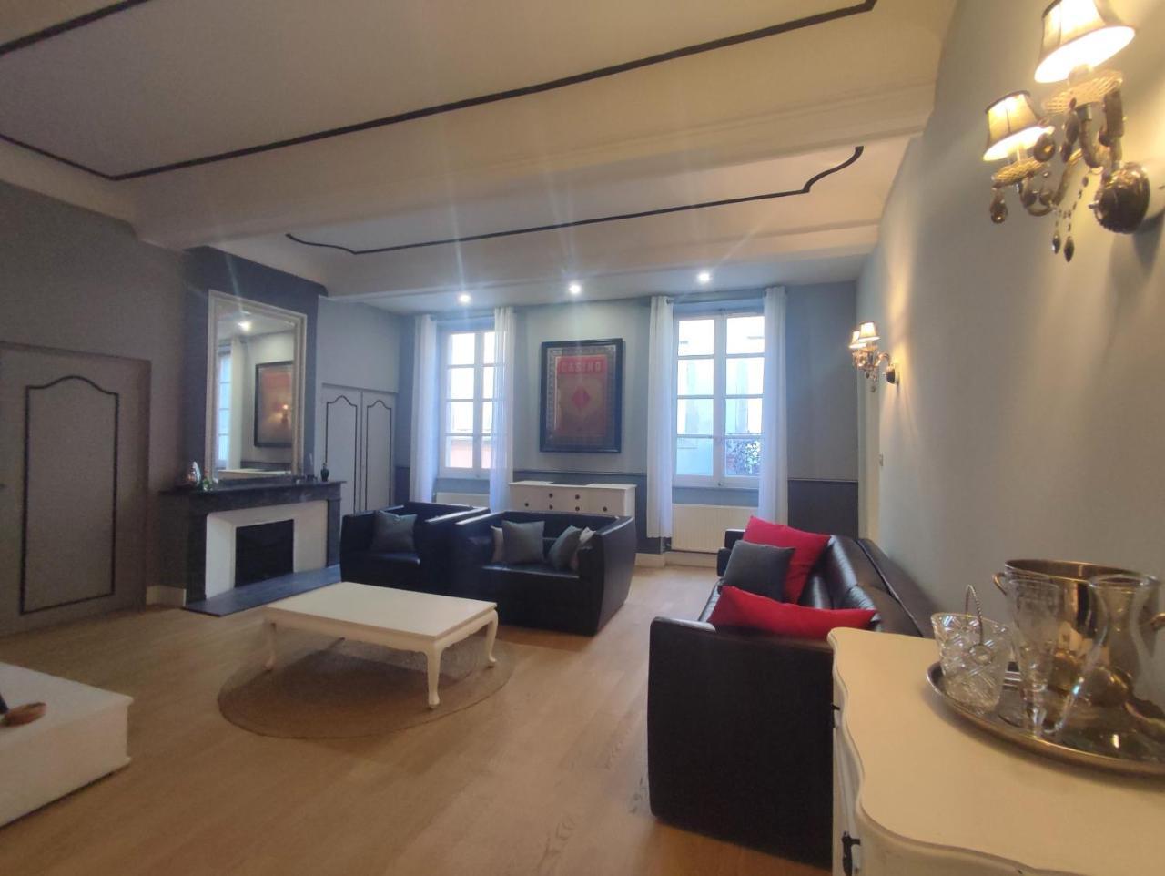 Residence Chartran — 4-Star Luxury Hotel in Carcassonne, France